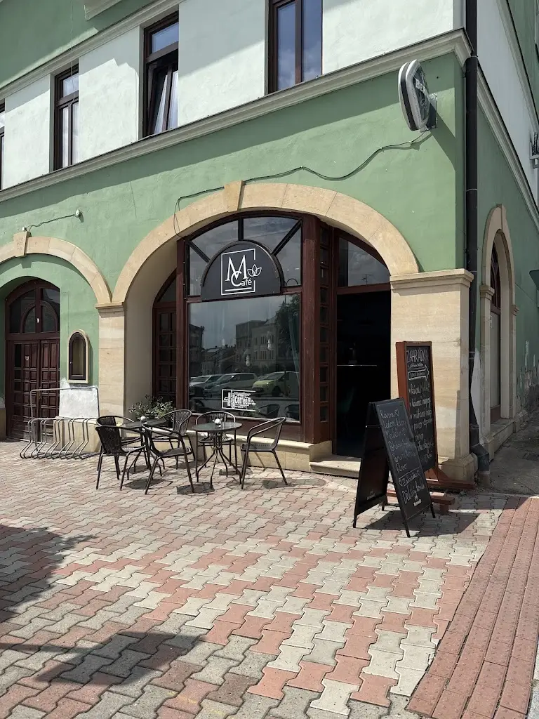 Blanka Výmolová_M Café Hořice_Hořice_recensione