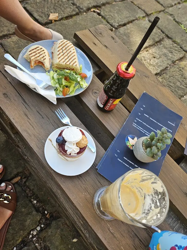 Martina Krejčová_M Café Hořice_Hořice_recensione