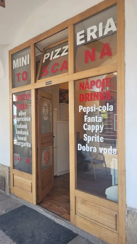 Eva Pikaliová_Pizzeria Toscana u Chimiho_Hostinné_review