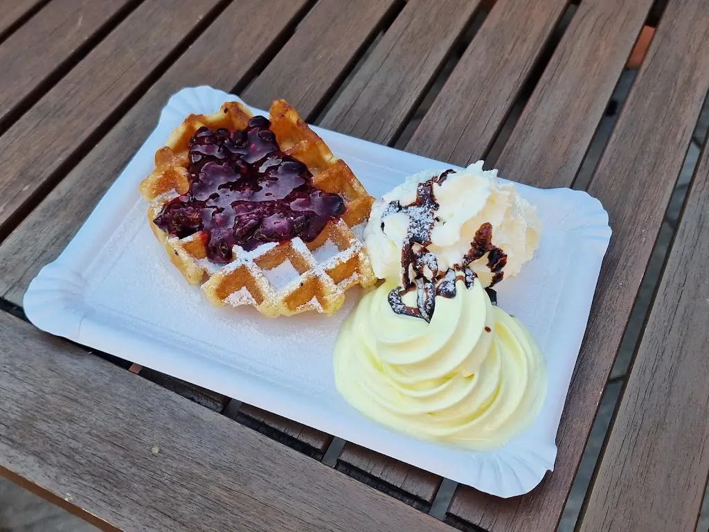 Bistro | koupaliště Hostinné_Hostinné_slider_image_2