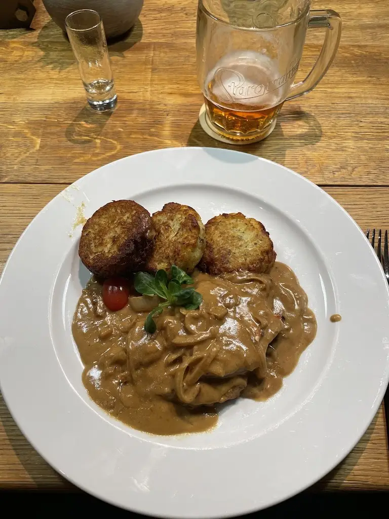 Onebuch_tx HOTEL_Hostinné_recensione