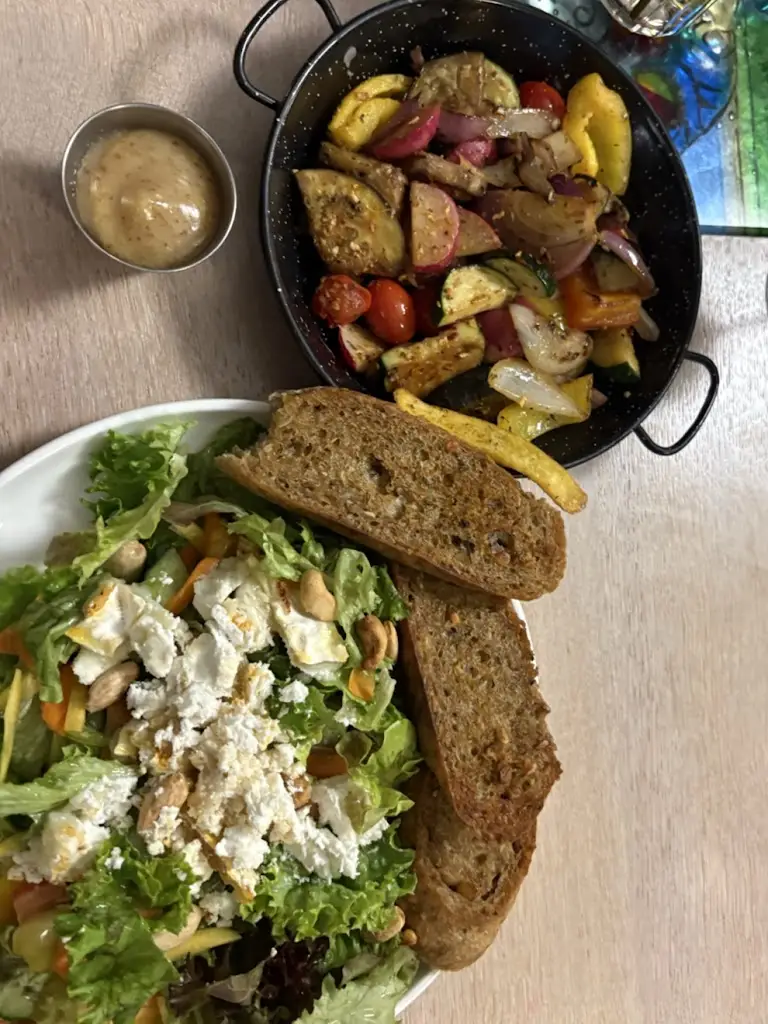 ri grace_Farma_Hostinné_review