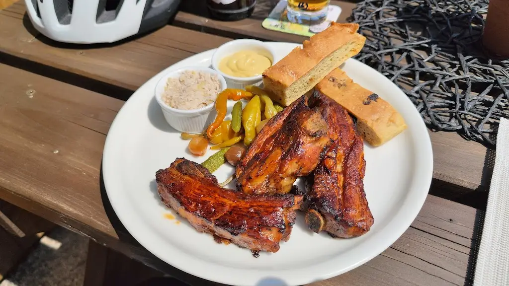 Menu_Obecní restaurace Chotěvice_Hostinné_image_2