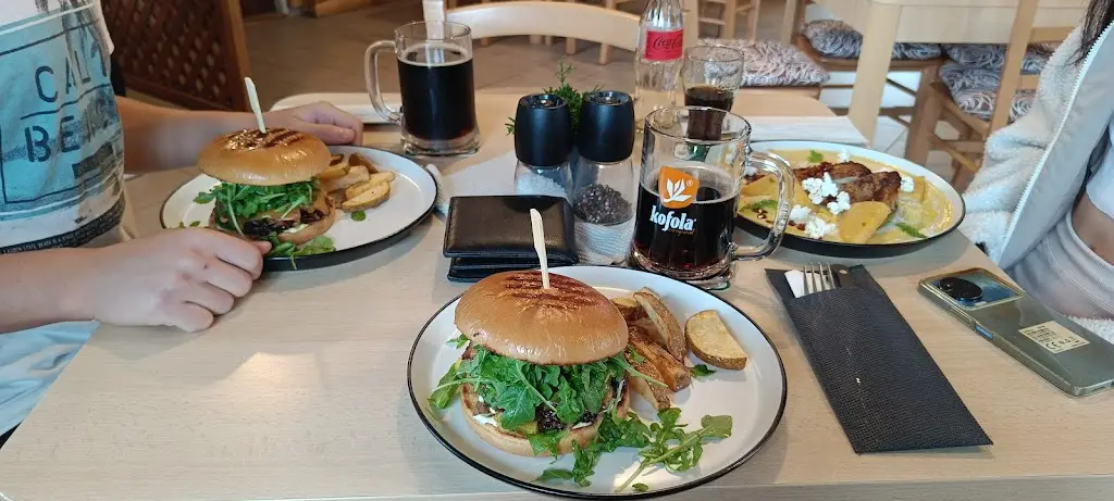 Menu_Obecní restaurace Chotěvice_Hostinné_image_3