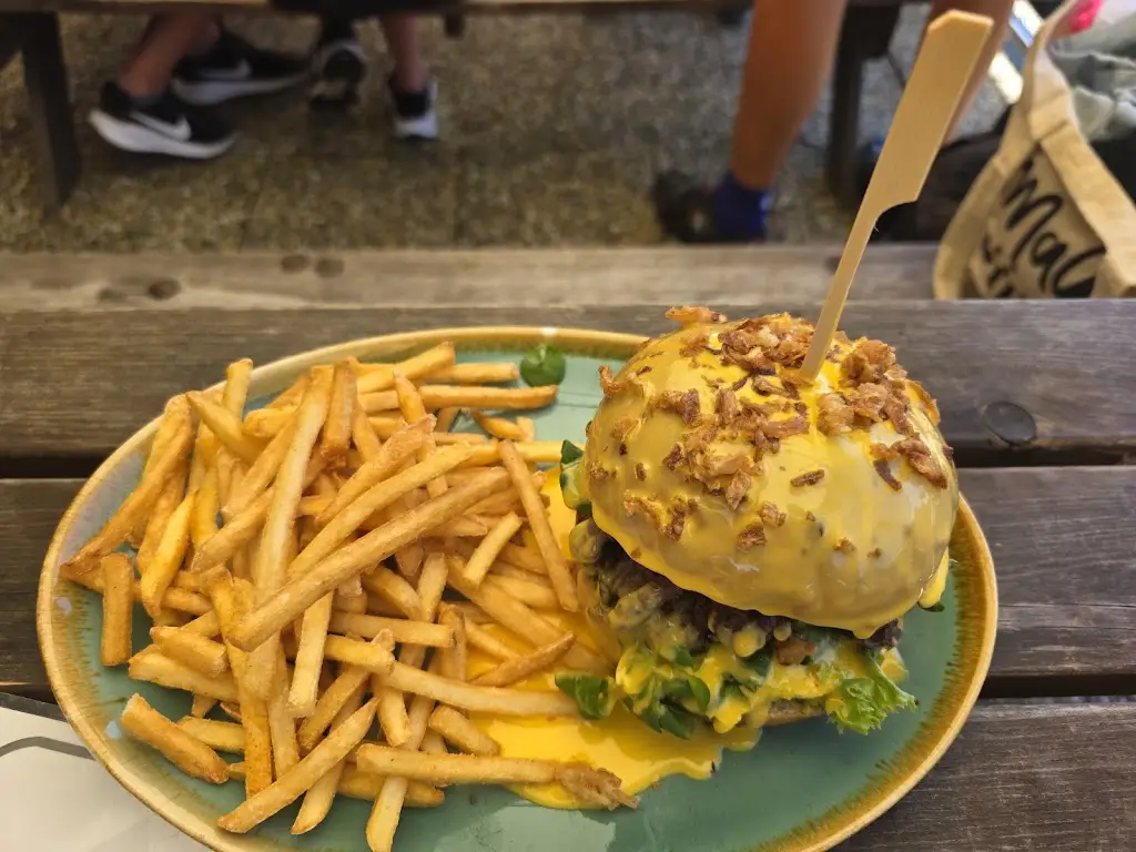 Vladimír Daru_La Pláža Grill Bar_Frymburk_review