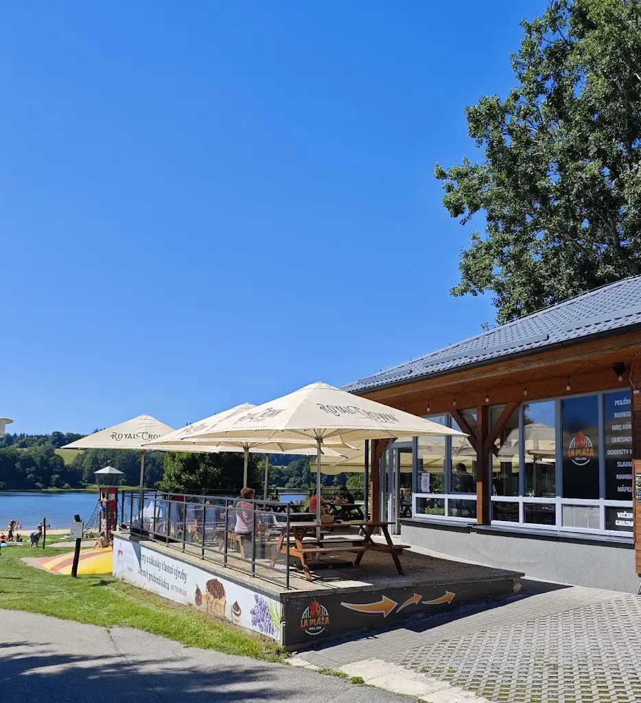 La Pláža Grill Bar_Frymburk_slider_image_3