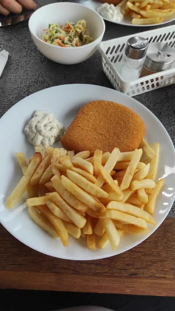 dorota blaa_Hospoda Stará Škola 67_Hronov_review