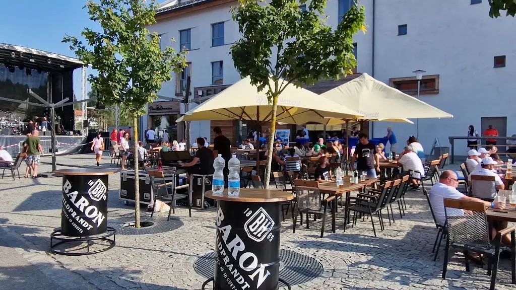 Restaurace Stodola_Frymburk_slider_image_2