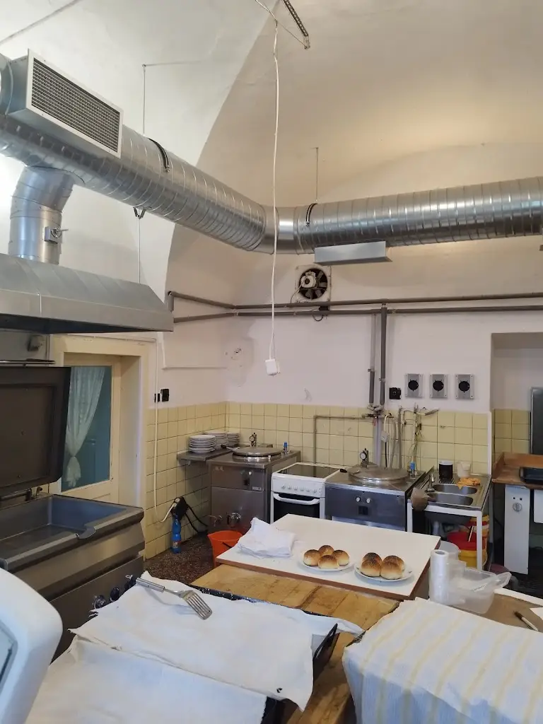 Jídelna Zámek restaurant in Kostelec nad Orlicí