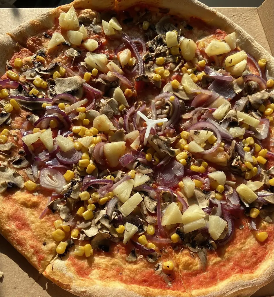 Pizza Tropea restaurant in Jaroměř