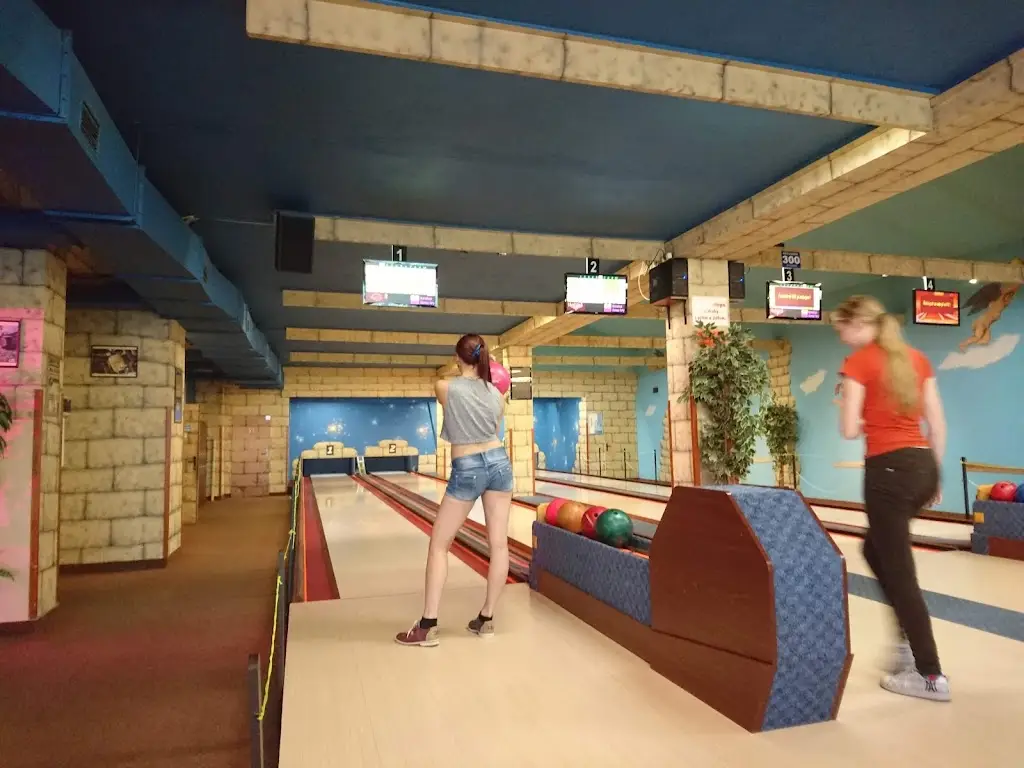 Bowling Center Jaroměř restaurant in Jaroměř