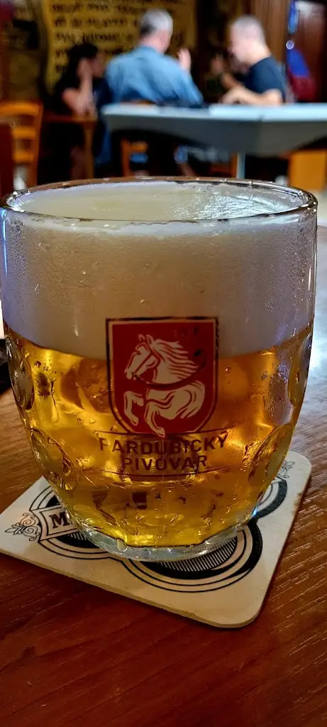 Daniel Hiestand_Hospoda U Josefa II._Jaroměř_recensione