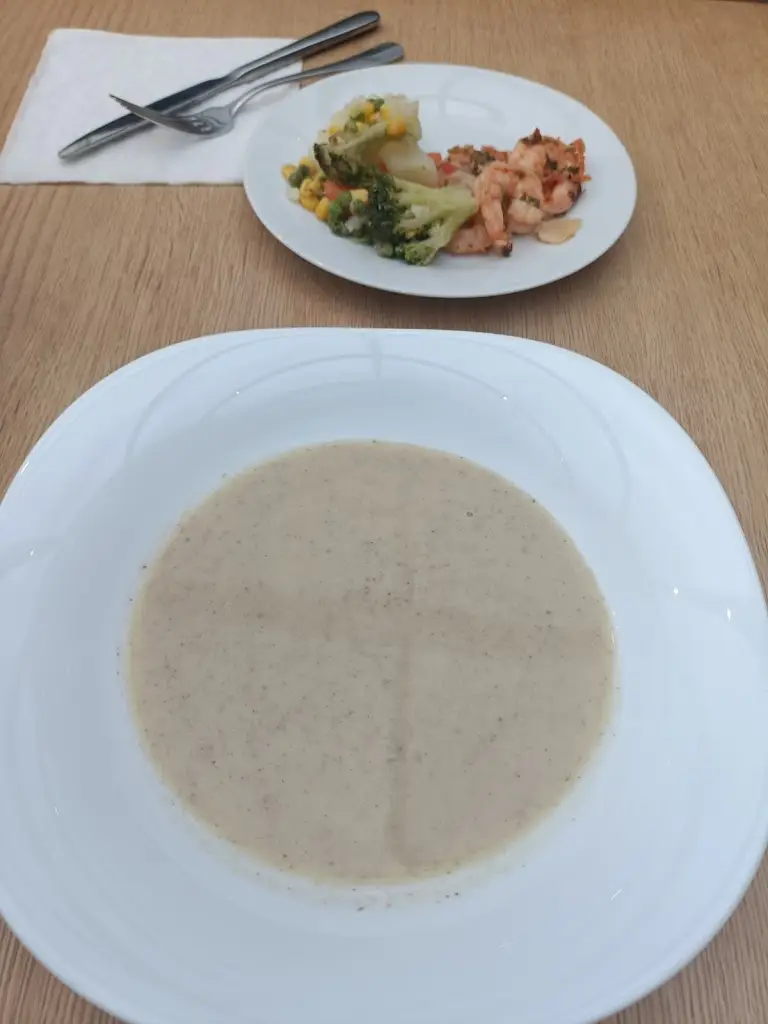 Roseann Rosal_Amenity Restaurace Blue Lipno_Frymburk_review