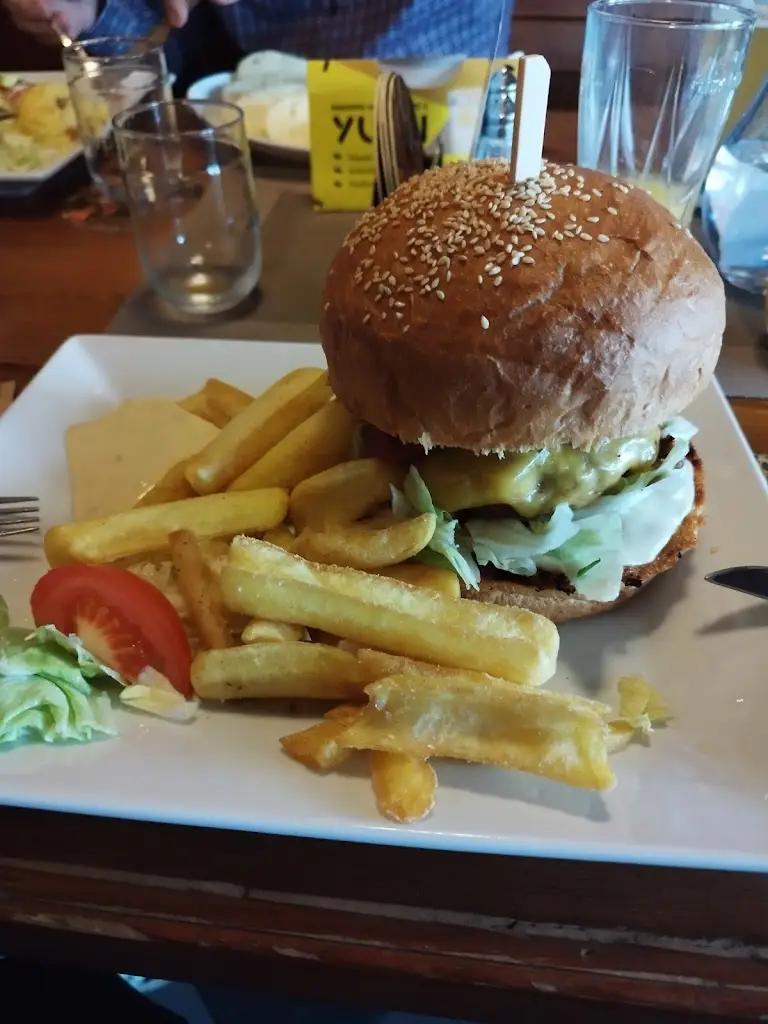 Restaurace Na Mostě_Lázně Bělohrad_slider_image_3