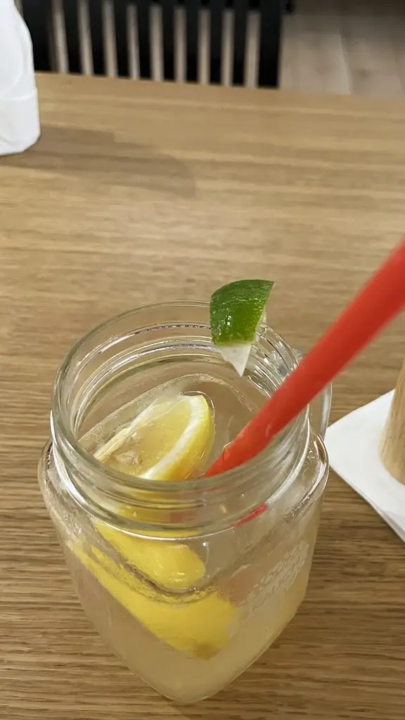 Menu_Tender Restaurant_Frymburk_image_2