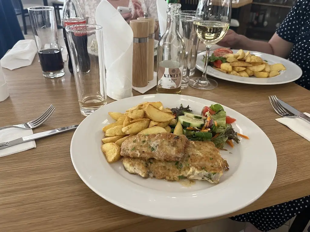 Tender Restaurant_Frymburk_slider_image_2