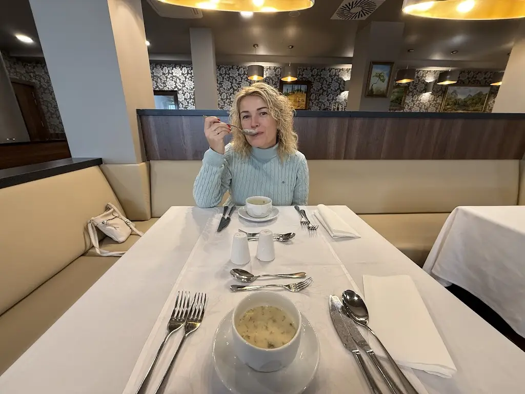 Vladimir Cesky_Restaurant Vernissage_Lázně Bělohrad_recensione