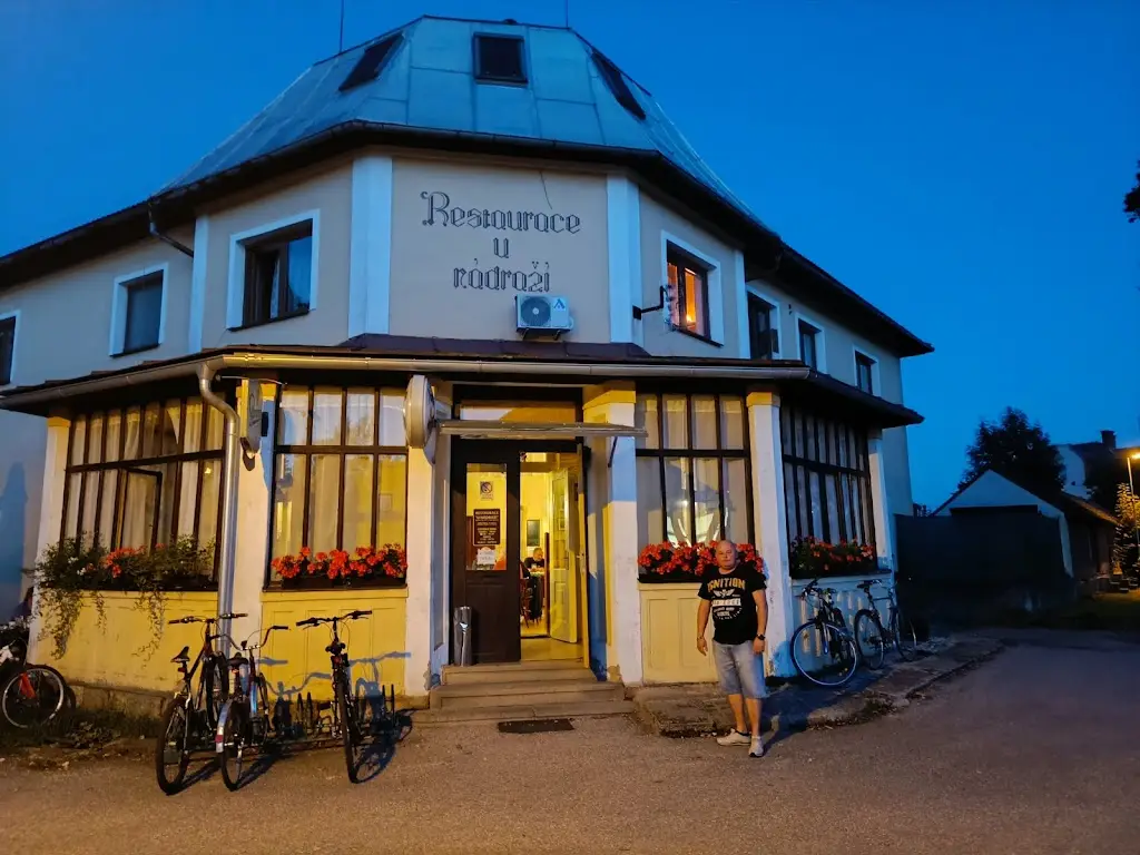 Restaurace U Nádraží_Lázně Bělohrad_slider_image_2