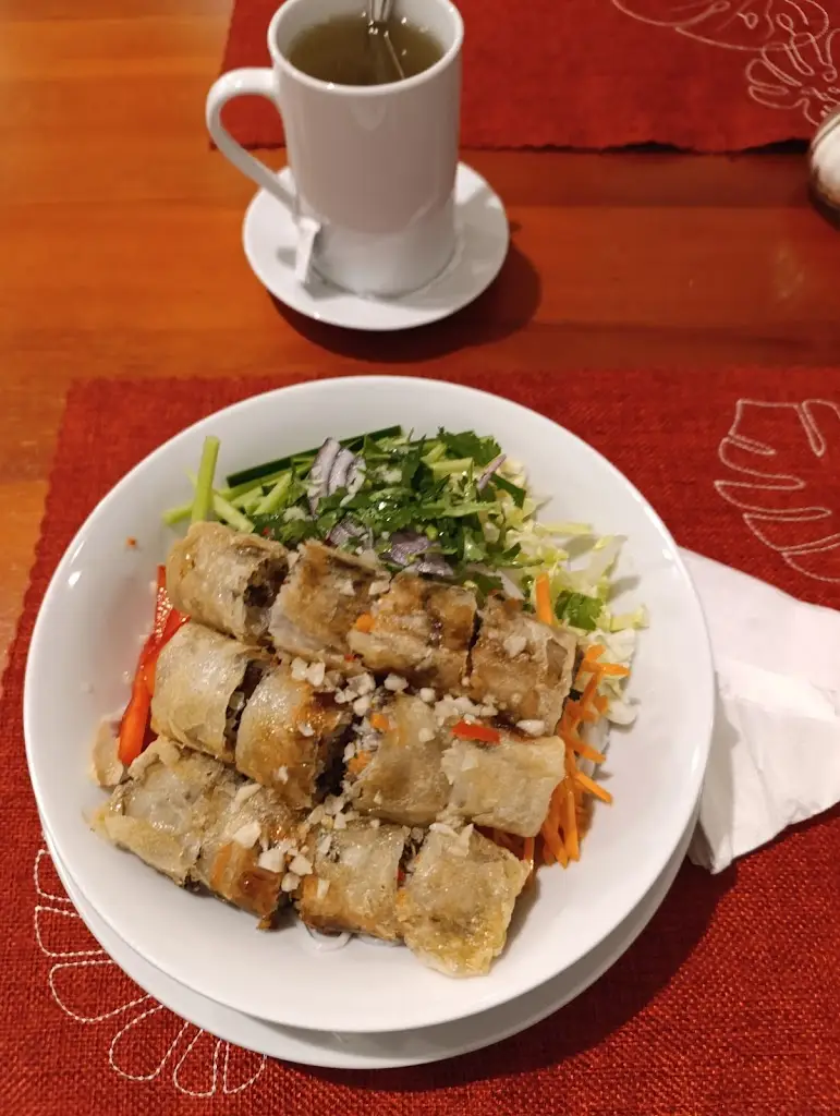 ASIA Bistro ANH ĐÀO ristorante a Lázně Bělohrad