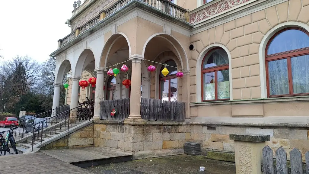 ASIA Bistro ANH ĐÀO_Lázně Bělohrad_slider_image_3