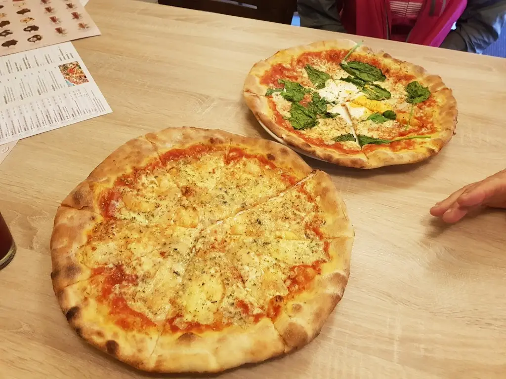 Menu_Pizzerie a kavárna Dášeňka_Malé Svatoňovice_image_5