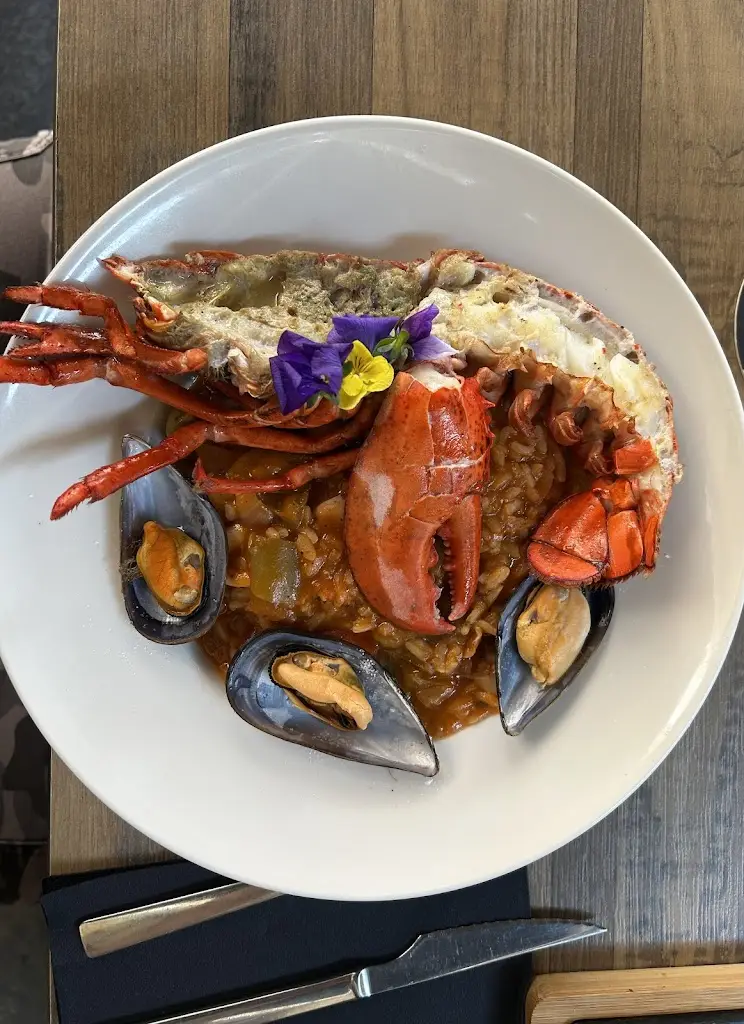 Jarold Acosta (jaroldacosta)_Restaurante Amicis_Mostek_recensione