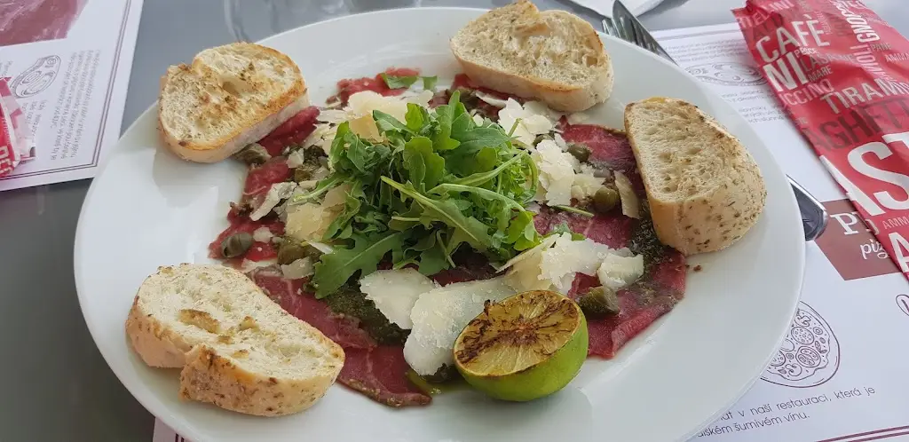 Katharina Scharf_Restaurace & Pizzeria Prosecco Jičín_Jičín_review