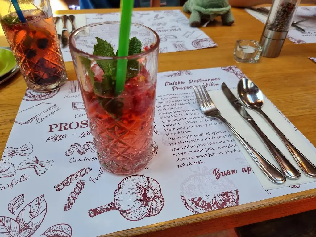 Maksym Gorbatykh_Restaurace & Pizzeria Prosecco Jičín_Jičín_review