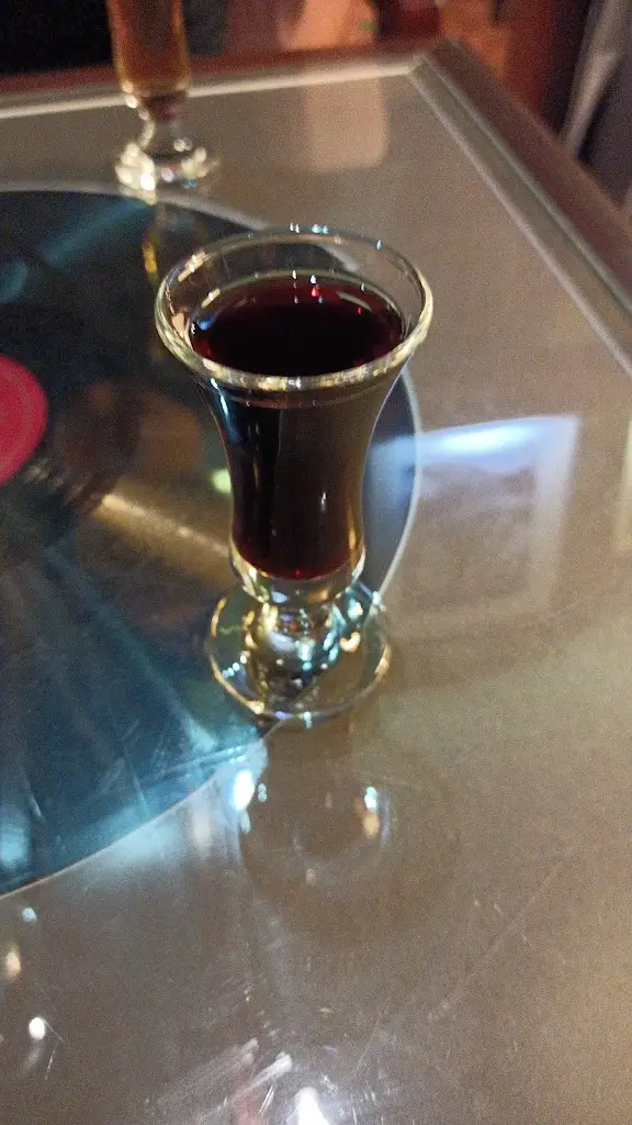 Kristýna Vacardová_Caffé Bunny_Jičín_review