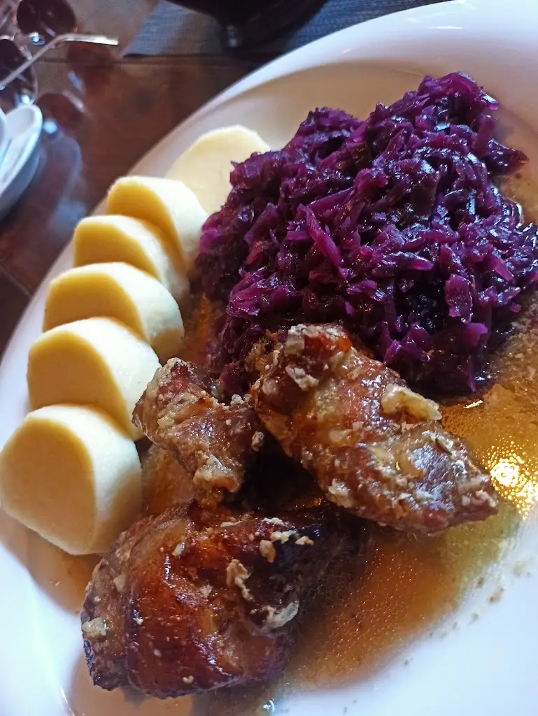 Menu_Restaurace Mikulovská vinárna_Jičín_immagine_5