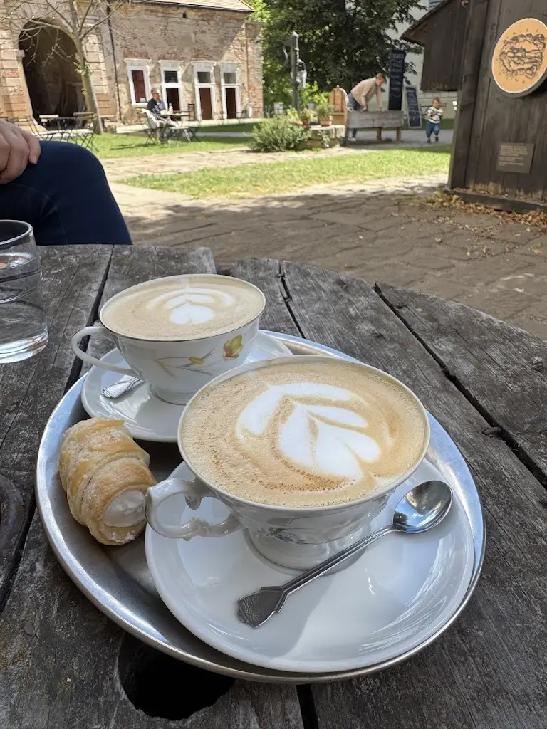 Caffé Loggie_Jičín_slider_image_3