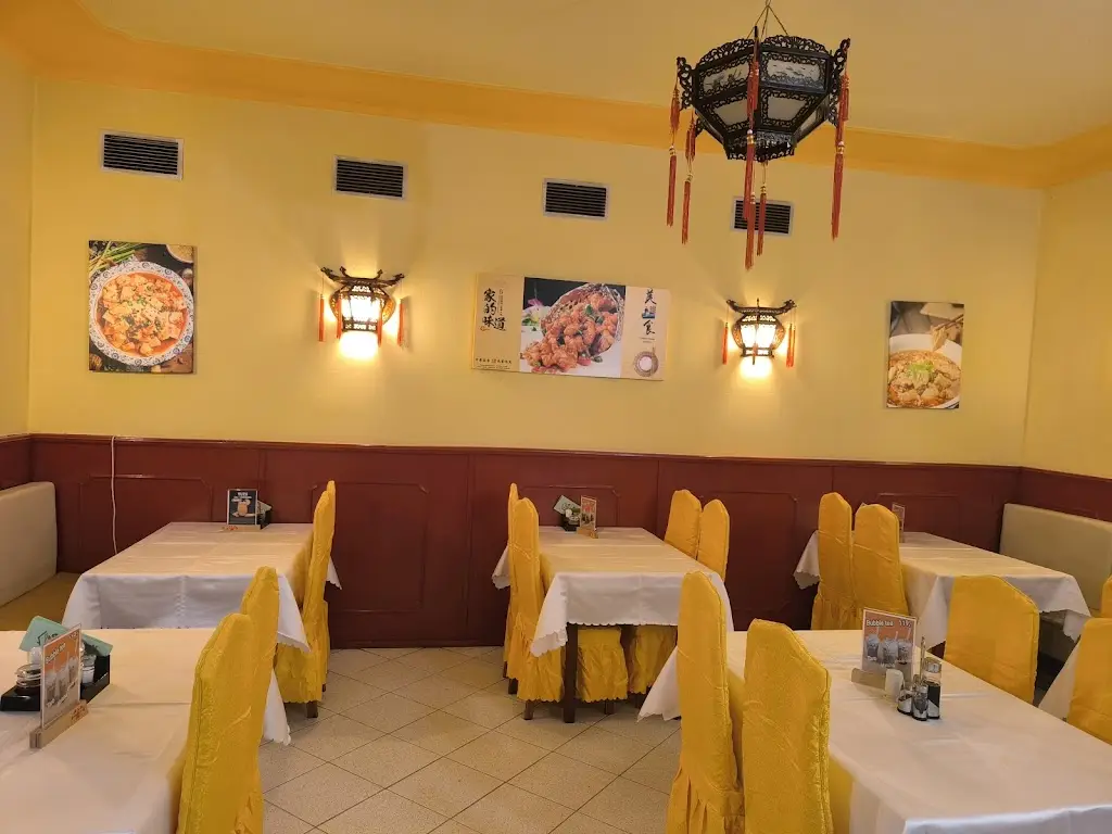 Hong Fu restaurant in Jičín
