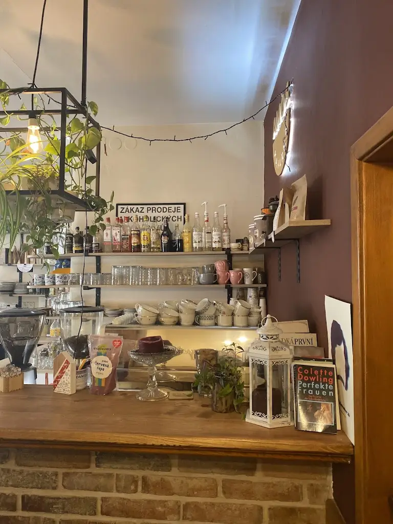 Kavárna AMOS_Jičín_slider_image_3