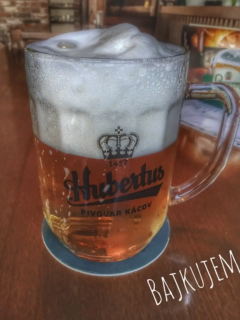 - BAJKUJEM -_Pubs Řáholec_Jičín_review