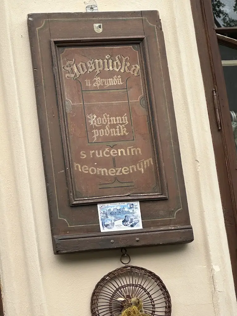 Tomáš Holeček_Hospůdka U Bryndů_Blatná_review