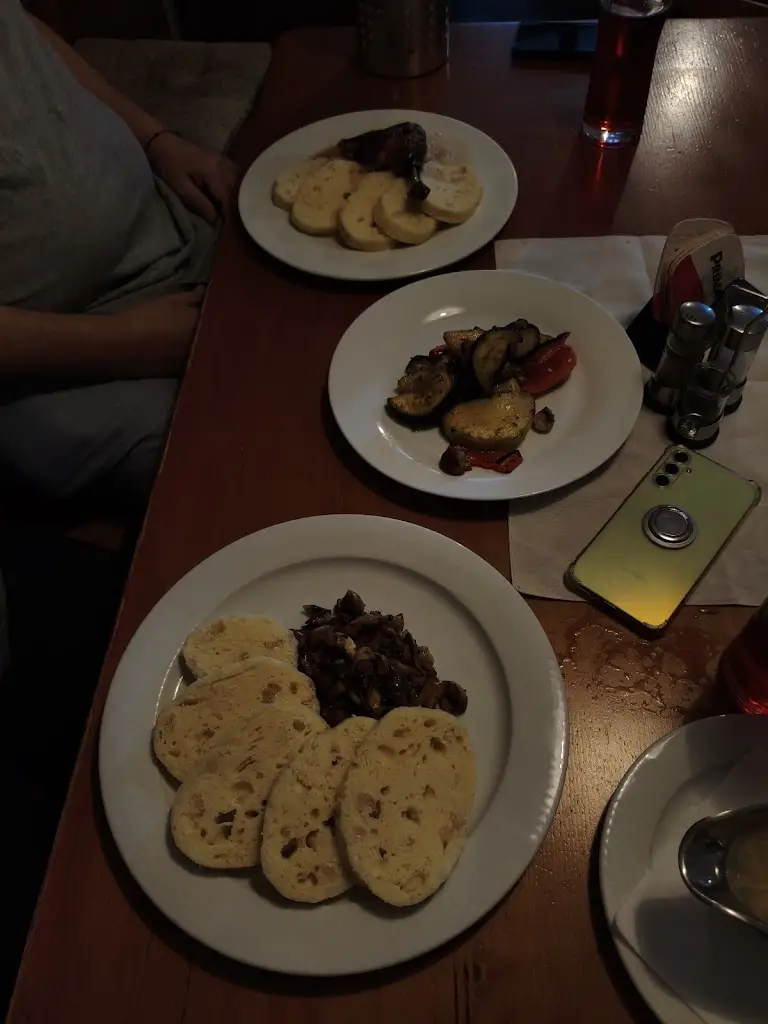 Acid Aspen_Restaurace U Slovana_Náchod_review