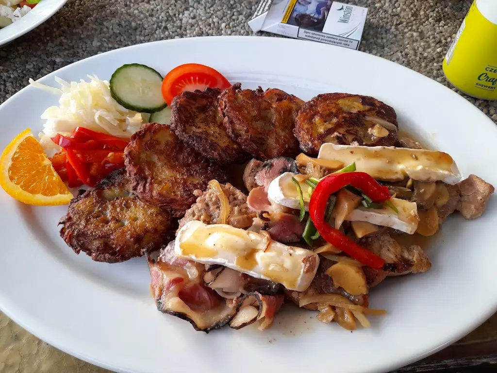 Honza Honzik_Stop restaurant_Nové Město nad Metují_review