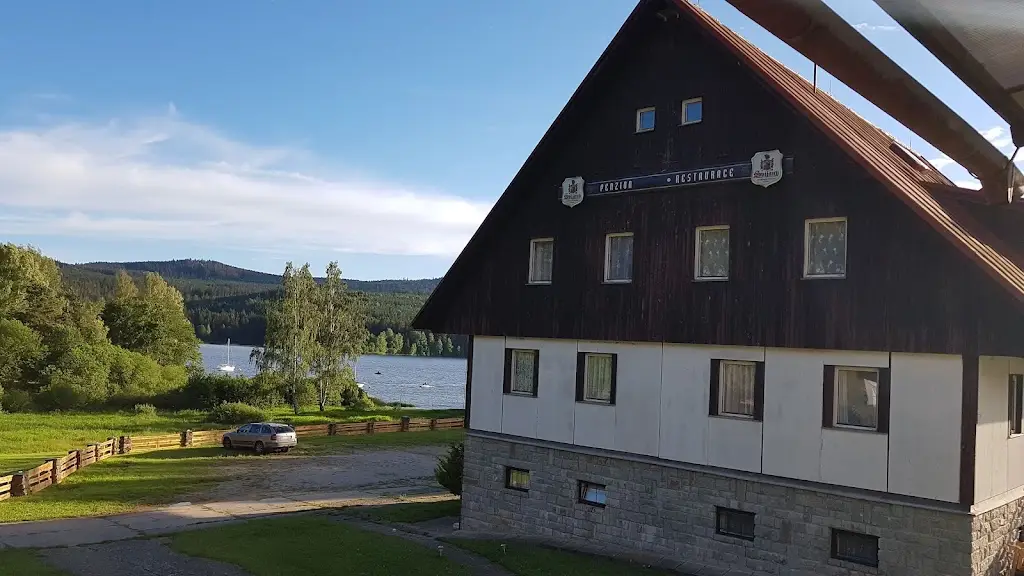 Vilém Dražil_Penzion Tomy Na Pláži_Frymburk_review