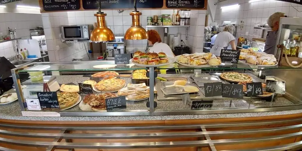 Nudleria a Pizzeria restaurant in Nové Město nad Metují