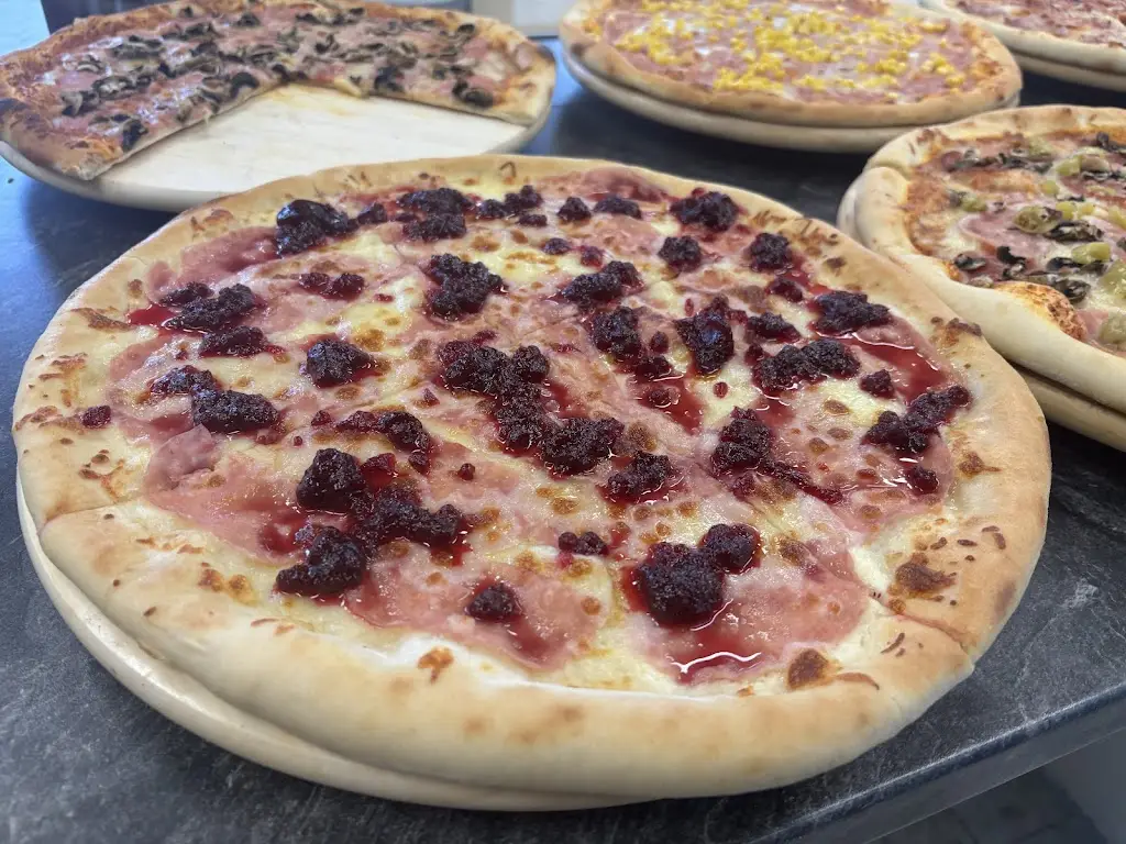 Pizza Alberto_Nové Město nad Metují_slider_image_2