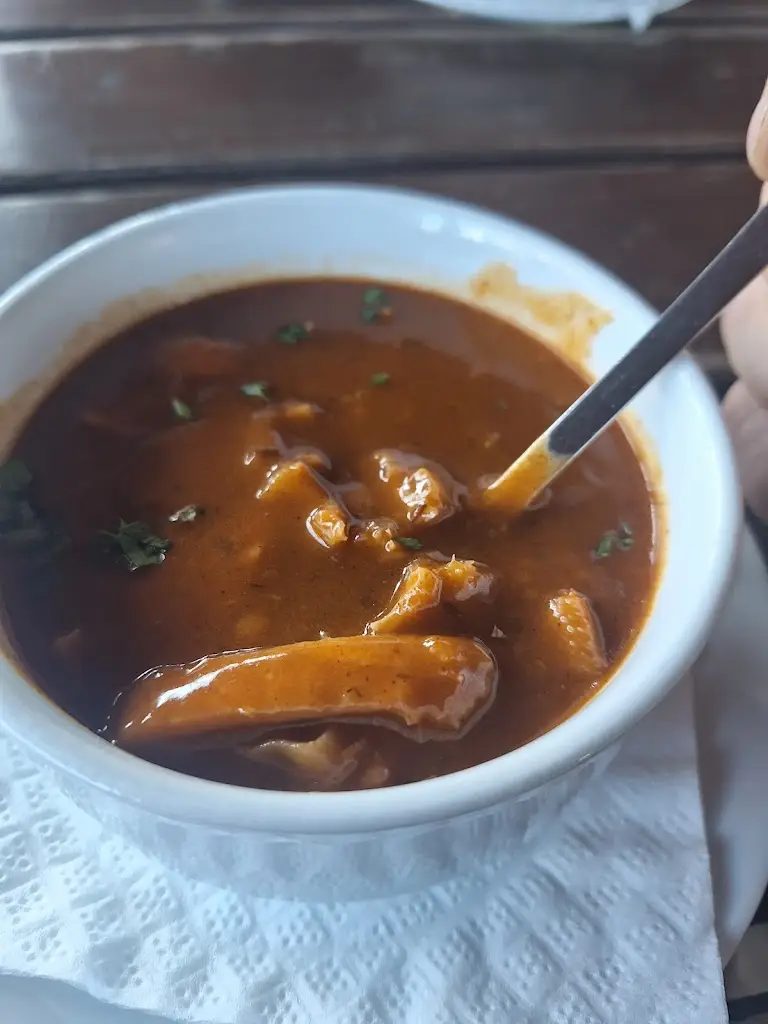 Petr Znamenacek_Restaurace na Kumburáku_Nová Paka_review