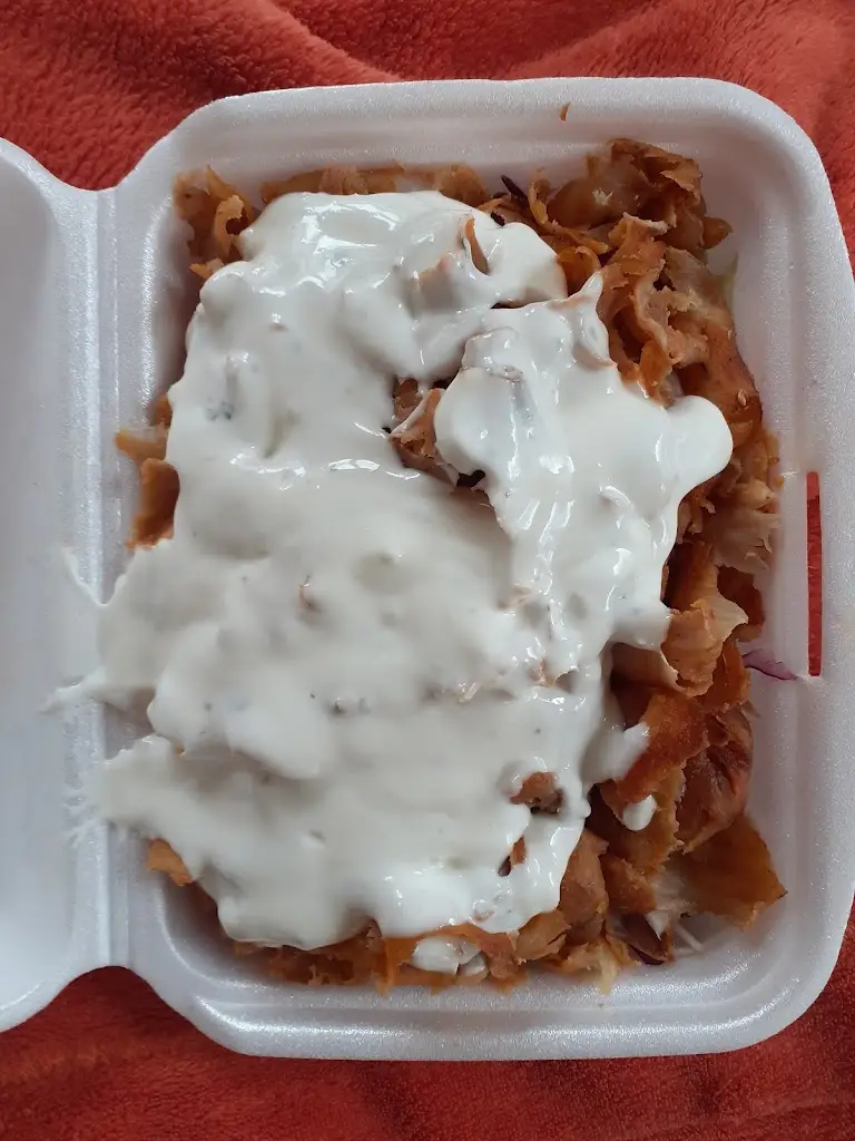 Jaromír Samek_KEBAB CZN HOUSE ( 1 )_Nová Paka_review