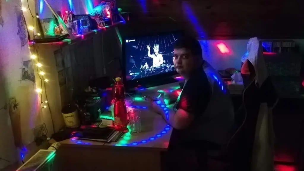 práce restaurant in Frymburk