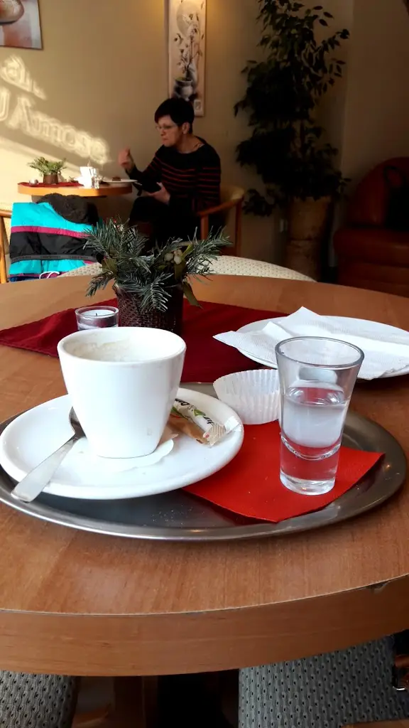 Kavárna u Ámose_Nová Paka_slider_image_2