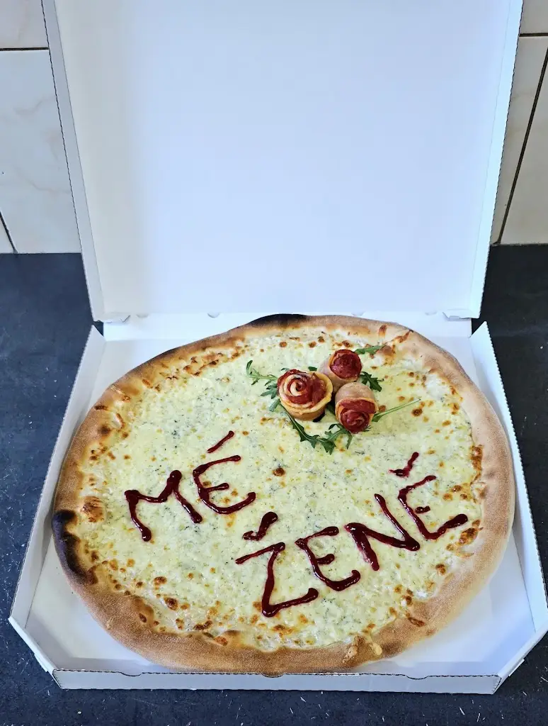 Pizza Fredy_Nová Paka_slider_image_2