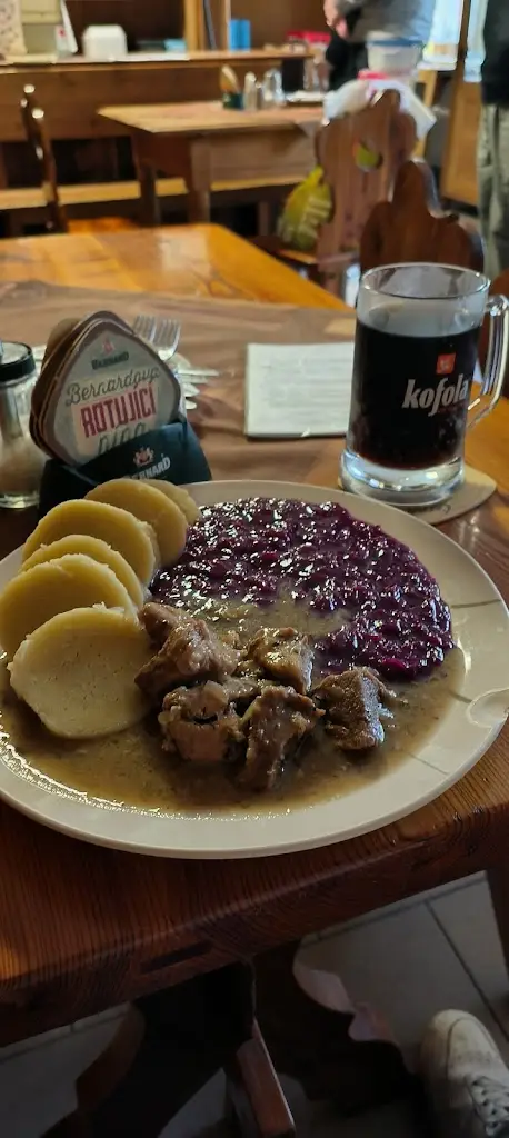 Posezení u sousedů_Nová Paka_slider_image_2