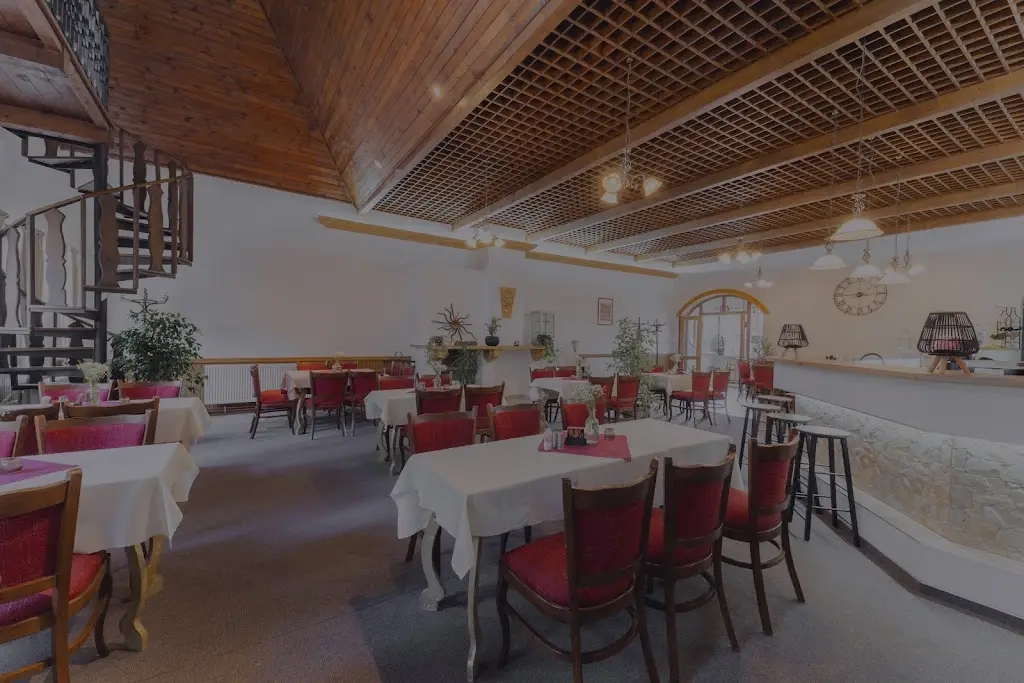 Restaurace U Slunce restaurant in Opočno