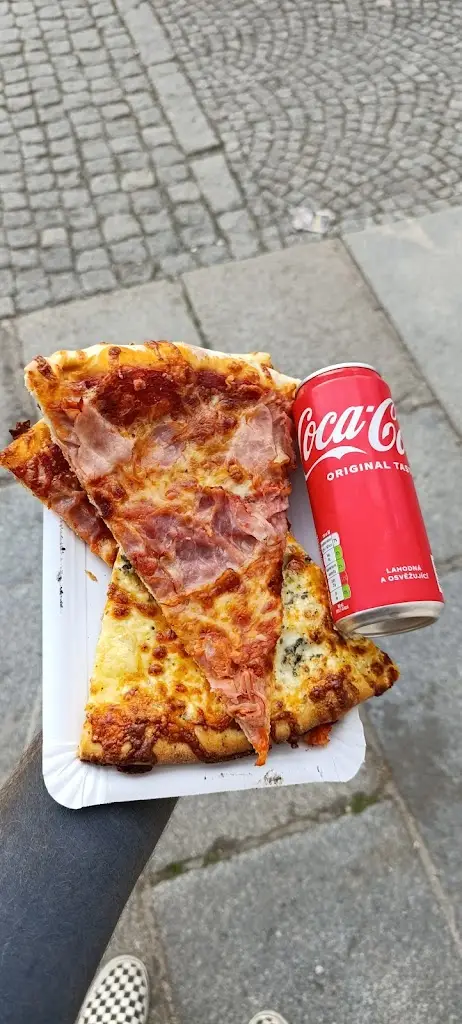 Daniel Novotný_U Mlsouna pizza & kebab Blatná_Blatná_review