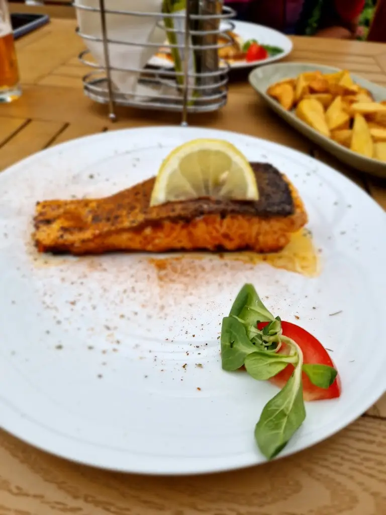 Petr Kocourek_Camping Frymburk-restaurant_Frymburk_review