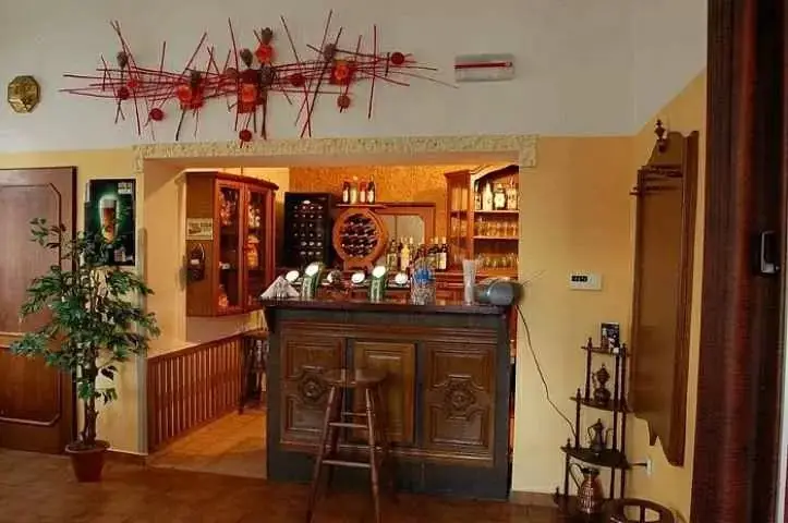 Restaurace U Maxe_Ostroměř_slider_image_1